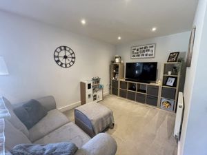 Photo 9- click for photo gallery